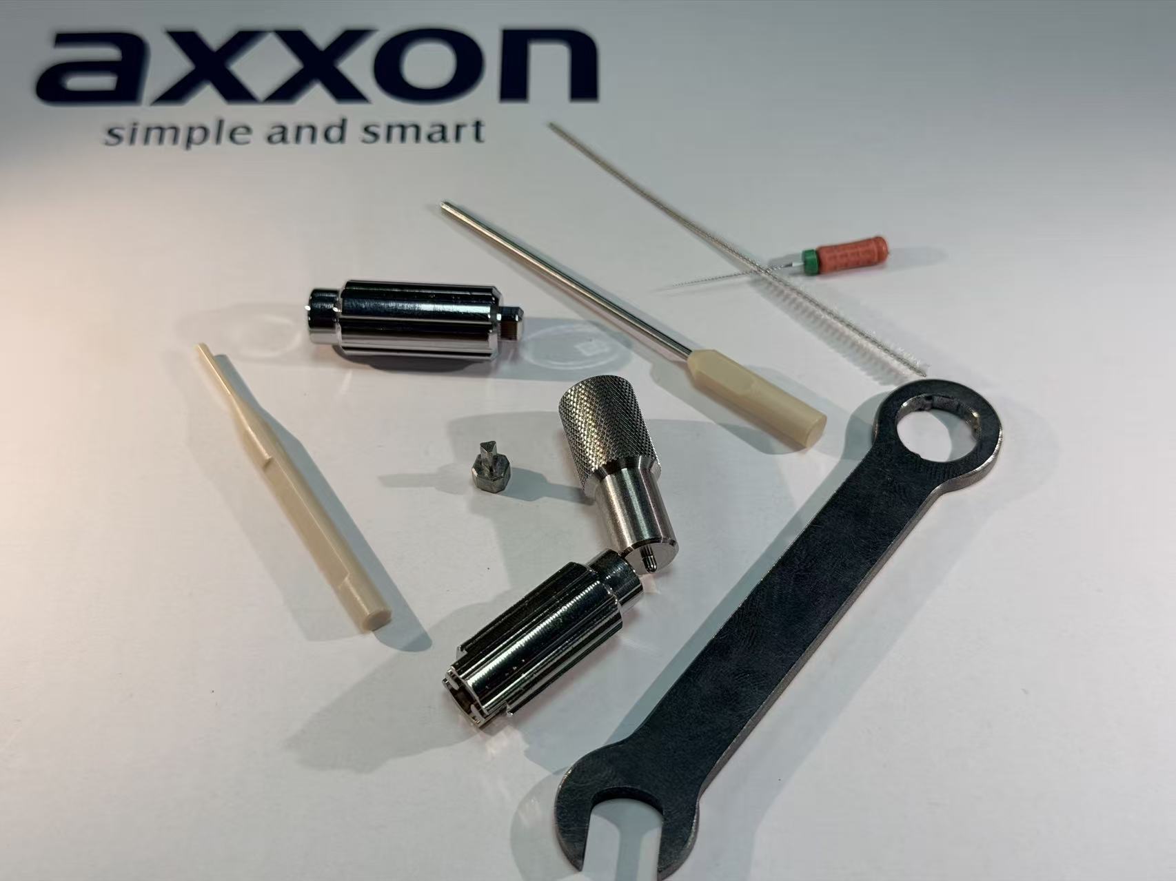 Axxon ကိရိယာများ