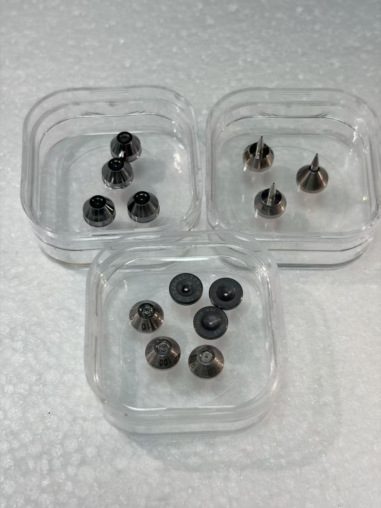 Nordson Nozzles များ